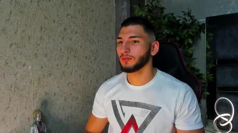 Louis online show from October 24, 11:23 pm