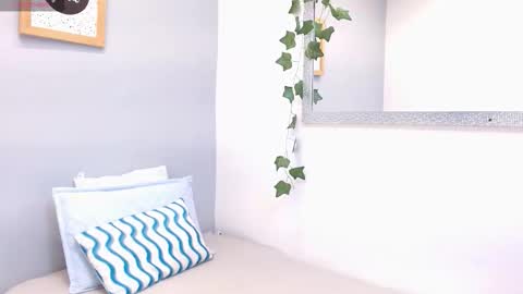 Louis K online show from February 19, 11:28 am