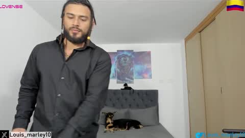 louis_marley_ online show from February 15, 4:25 am