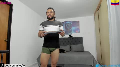 louis_marley_ online show from February 24, 2:19 am