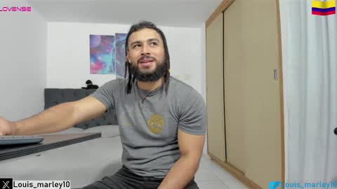 louis_marley_ online show from September 21, 3:30 am