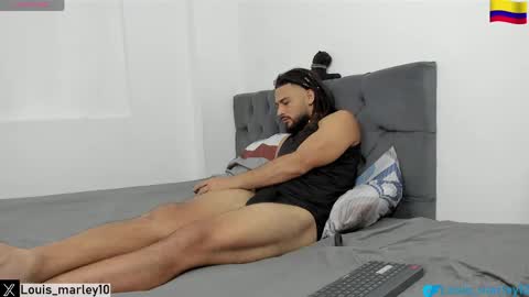 Snapshot of louis_marley_ chatting on May 20, 6:03 pm louis_marley_ online show from May 20, 6:03 pm