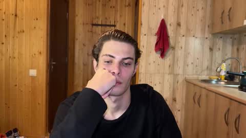 Mark online show from February 5, 12:15 am