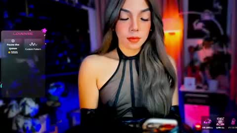 Snapshot of louisassy chatting on July 9, 3:32 am Louisa online show from July 9, 3:32 am