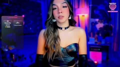 Snapshot of louisassy chatting on July 20, 2:59 am Louisa online show from July 20, 2:59 am
