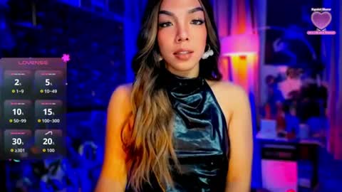 Snapshot of louisassy chatting on July 21, 2:58 am Louisa online show from July 21, 2:58 am