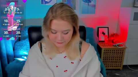 Loise online show from November 24, 9:03 pm