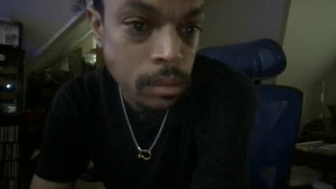 Snapshot of love4heelz chatting on July 21, 10:01 pm Prynce online show from July 21, 10:01 pm