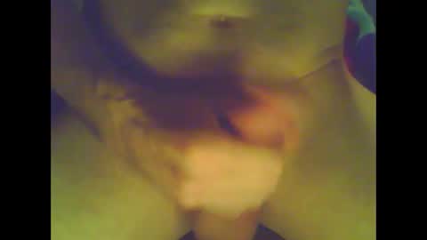 Snapshot of love5pu55y chatting on February 3, 8:13 am PleasureX online show from February 3, 8:13 am