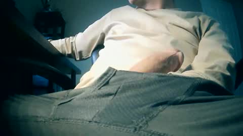 Snapshot of love69now chatting on November 10, 5:01 pm love69now online show from November 10, 5:01 pm