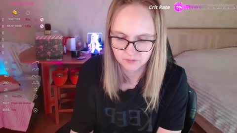 Snapshot of love_agatha chatting on February 2, 5:06 am Agatha online show from February 2, 5:06 am