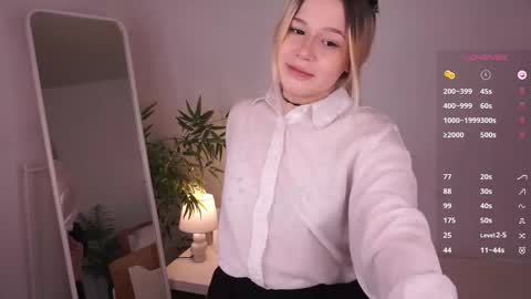 Eva online show from December 17, 1:06 pm