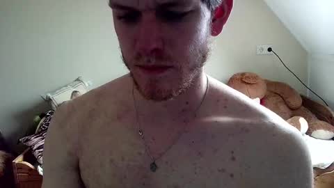 Snapshot of love_bert chatting on February 13, 3:03 pm Love bert online show from February 13, 3:03 pm