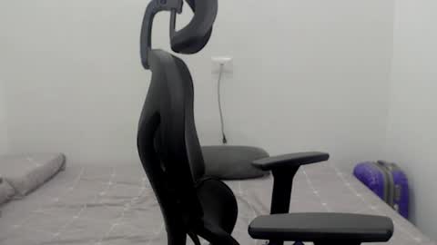 Nina online show from March 12, 8:48 pm