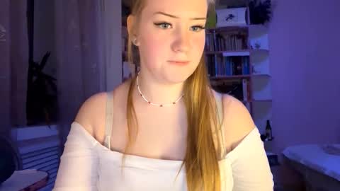 Megan online show from September 21, 10:22 pm