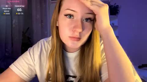 Megan online show from September 26, 5:06 pm