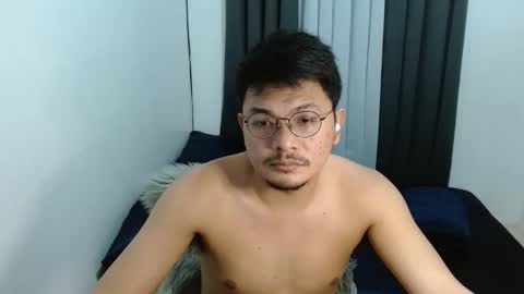 Snapshot of love_hottieh chatting on October 31, 6:58 am love_hottieh online show from October 31, 6:58 am