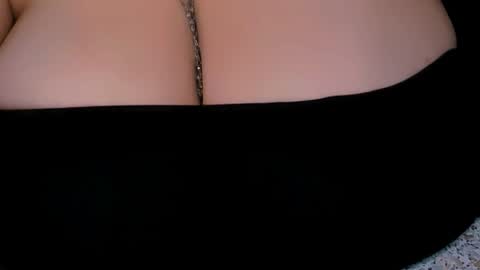 Snapshot of love_insidee chatting on October 9, 7:50 am Sailor online show from October 9, 7:50 am