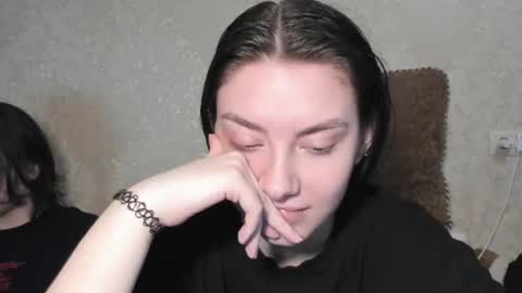 Snapshot of love_lina_muuur chatting on June 29, 4:40 pm LINA online show from June 29, 4:40 pm
