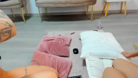 Snapshot of love_mexoxo chatting on May 30, 9:17 am Andreea online show from May 30, 9:17 am