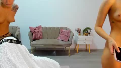 Snapshot of love_mexoxo chatting on July 3, 8:32 am Andreea online show from July 3, 8:32 am