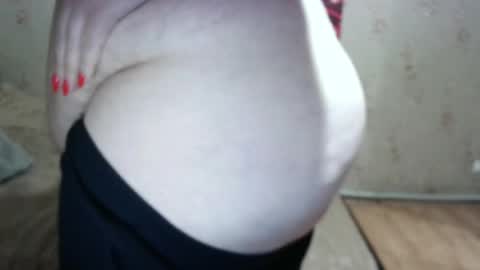 Snapshot of love_milanna chatting on August 1, 2:11 am Milana online show from August 1, 2:11 am