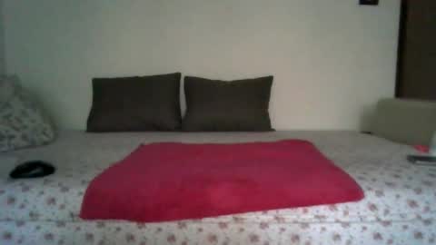 Snapshot of love_miss_33 chatting on February 3, 3:06 pm Love Daddys Private Show online show from February 3, 3:06 pm