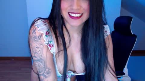 Snapshot of love_samantha chatting on December 9, 6:03 pm Samantha online show from December 9, 6:03 pm