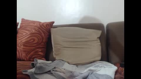 Snapshot of love_to_cum_4u chatting on October 8, 1:42 pm Trisha online show from October 8, 1:42 pm