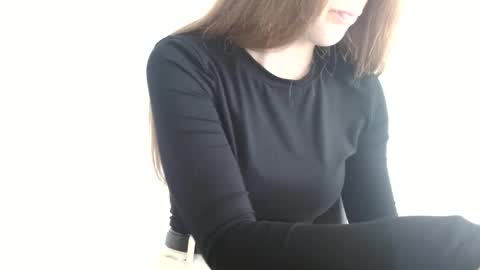 Snapshot of love_vivian chatting on June 3, 11:13 am Vivian online show from June 3, 11:13 am