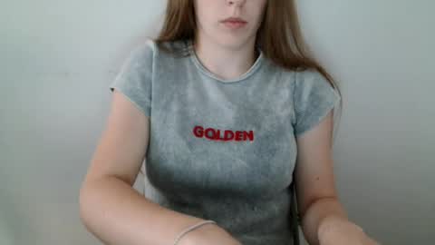 Snapshot of love_vivian chatting on July 10, 11:13 am Vivian online show from July 10, 11:13 am