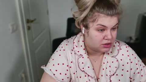 Ally online show from January 8, 6:16 am