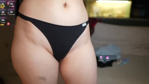 Snapshot of love_you_to123 chatting on December 5, 6:11 am love you to123 online show from December 5, 6:11 am