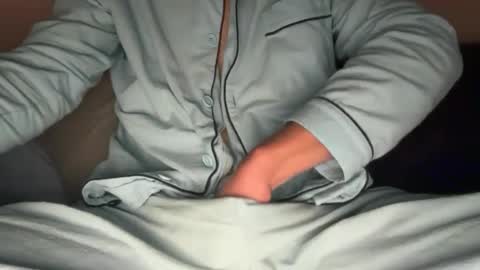 lovecoquin online show from December 14, 8:13 pm