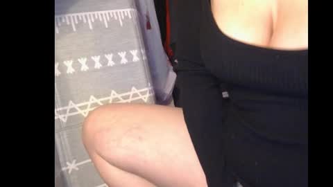 Snapshot of lovefuckingnsucking chatting on January 7, 12:57 am Ashley and Leon online show from January 7, 12:57 am