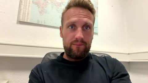 lovefuesse online show from September 17, 7:43 am