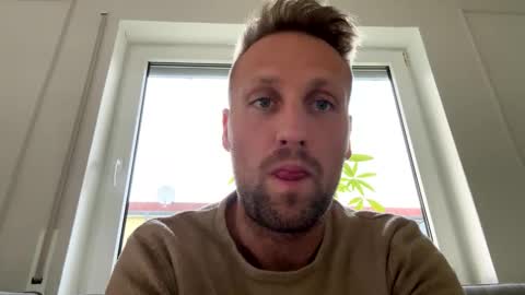 lovefuesse online show from October 26, 3:29 pm