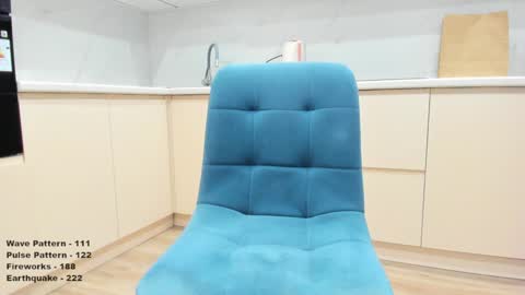 Snapshot of lovehearts_girl chatting on January 25, 11:02 am Kate Kim online show from January 25, 11:02 am