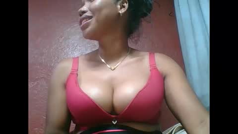 loveinlife750427 online show from November 25, 7:08 am