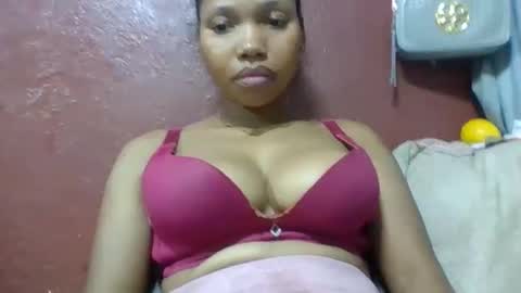 loveinlife750427 online show from April 28, 7:46 am