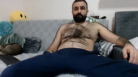 Snapshot of loveivat80 chatting on December 10, 1:33 pm loveivat80 online show from December 10, 1:33 pm