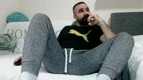 Snapshot of loveivat80 chatting on December 27, 9:17 am loveivat80 online show from December 27, 9:17 am