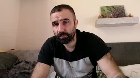 Snapshot of loveivat80 chatting on January 17, 8:45 am loveivat80 online show from January 17, 8:45 am