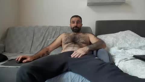 Snapshot of loveivat80 chatting on October 5, 7:07 am loveivat80 online show from October 5, 7:07 am