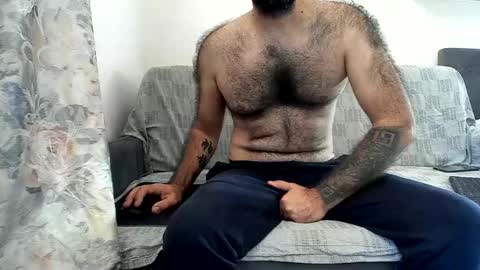 Snapshot of loveivat80 chatting on October 13, 6:13 am loveivat80 online show from October 13, 6:13 am