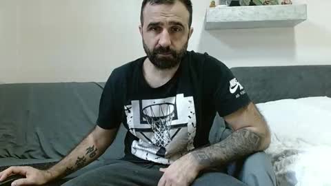 Snapshot of loveivat80 chatting on February 16, 6:20 am loveivat80 online show from February 16, 6:20 am