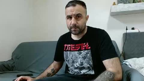 Snapshot of loveivat80 chatting on March 23, 5:55 am loveivat80 online show from March 23, 5:55 am