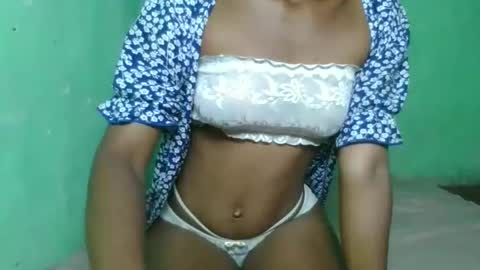 Snapshot of lovelaspice chatting on April 15, 5:31 pm lovelaspice online show from April 15, 5:31 pm