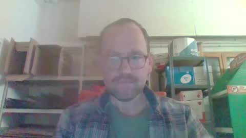 Snapshot of lovelick007 chatting on February 18, 10:05 am lovelick007 online show from February 18, 10:05 am