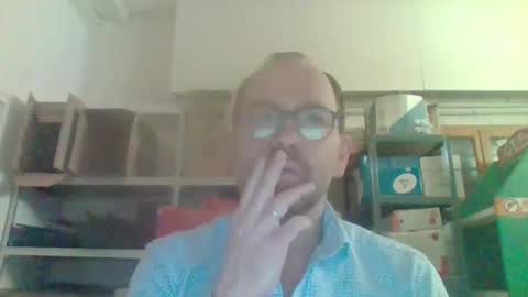 Snapshot of lovelick007 chatting on February 25, 9:20 am lovelick007 online show from February 25, 9:20 am